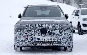 Mercedes GLB e EQB restyling - Foto spia 24-02-2023 - 11