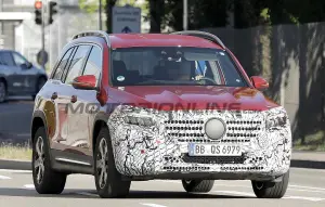 Mercedes GLB e EQB restyling - Foto spia 24-02-2023 - 6