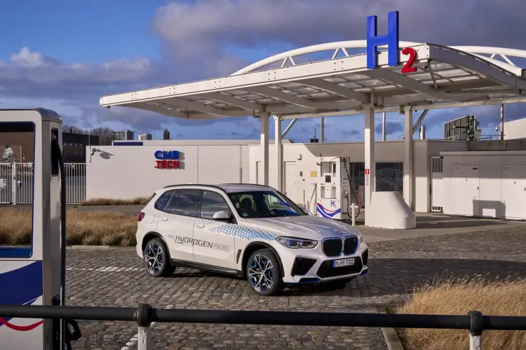 BMW iX5 Hydrogen flotta pilota - 135