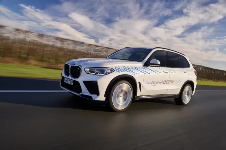 BMW iX5 Hydrogen flotta pilota - 18