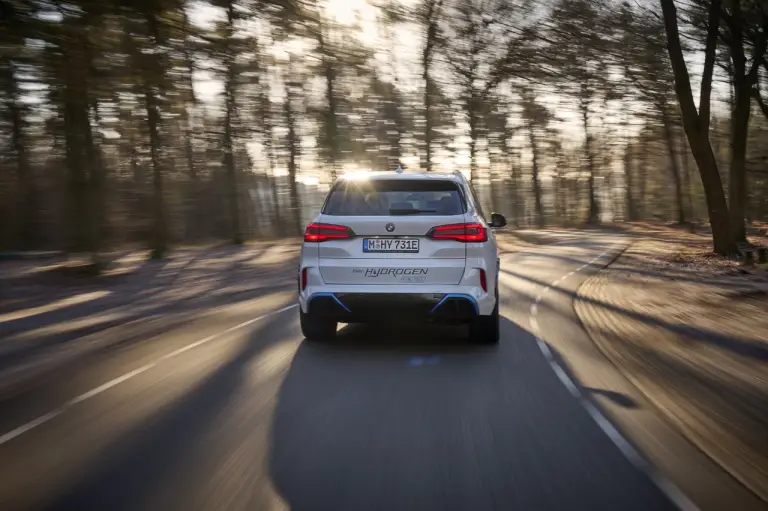 BMW iX5 Hydrogen flotta pilota - 29