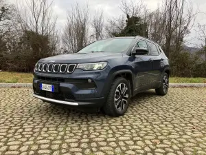 Jeep Compass e-Hybrid 2023 - Come va