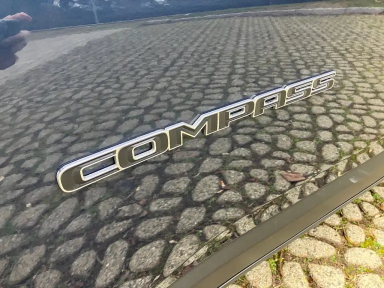 Jeep Compass e-Hybrid 2023 - Come va - 3