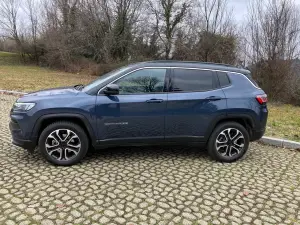 Jeep Compass e-Hybrid 2023 - Come va