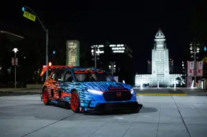 Honda CR-V Hybrid Racer - 12