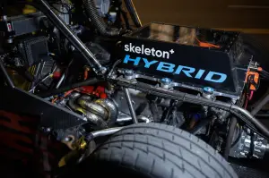 Honda CR-V Hybrid Racer - 36