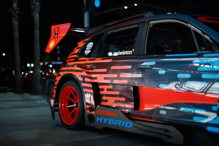 Honda CR-V Hybrid Racer - 43