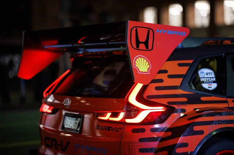 Honda CR-V Hybrid Racer - 46