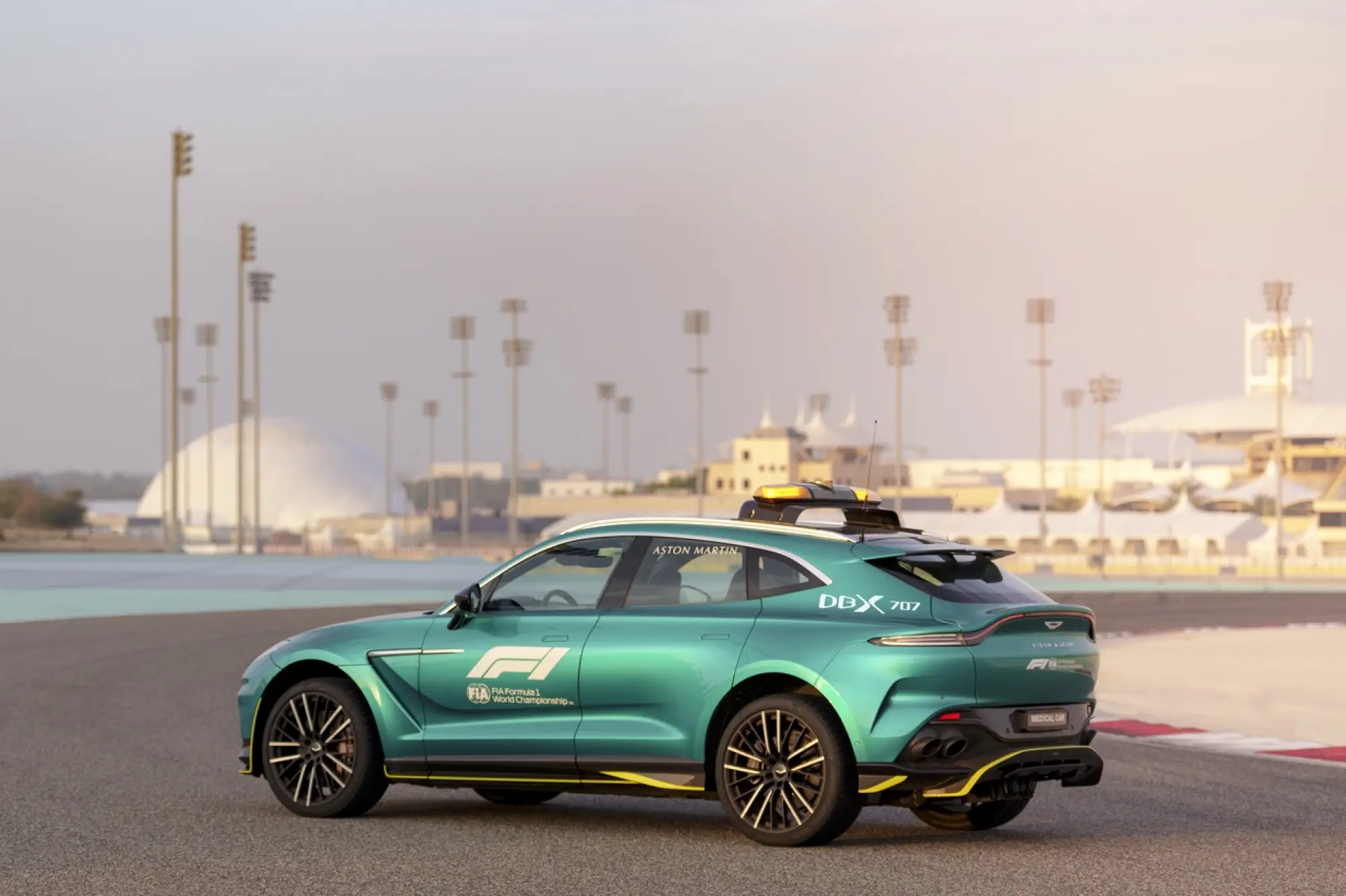 Aston Martin DBX707 medical car Formula 1 - 9