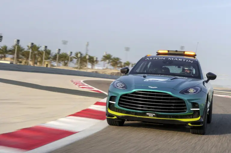 Aston Martin DBX707 medical car Formula 1 - 1