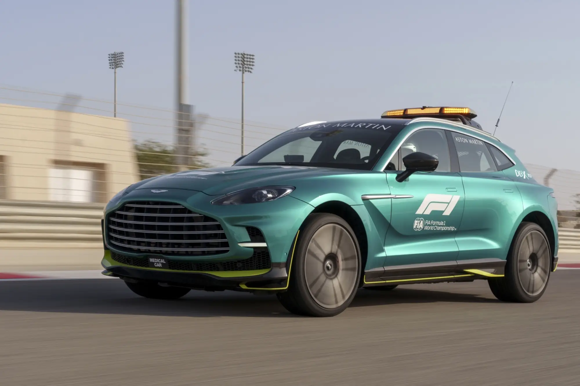 Aston Martin DBX707 medical car Formula 1 - 6