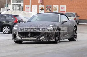 Maserati GranCabrio Folgore - Foto spia 2-3-2023 - 2
