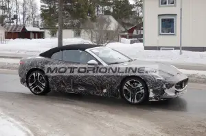 Maserati GranCabrio Folgore - Foto spia 2-3-2023 - 12