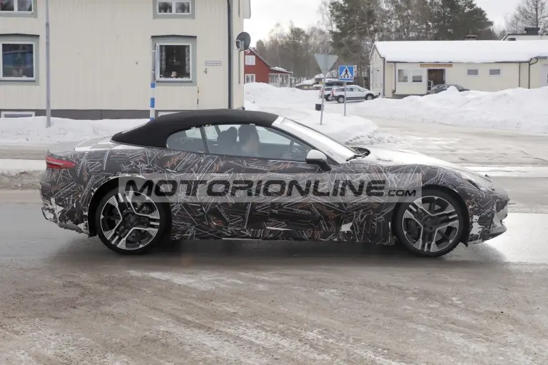 Maserati GranCabrio Folgore - Foto spia 2-3-2023 - 13