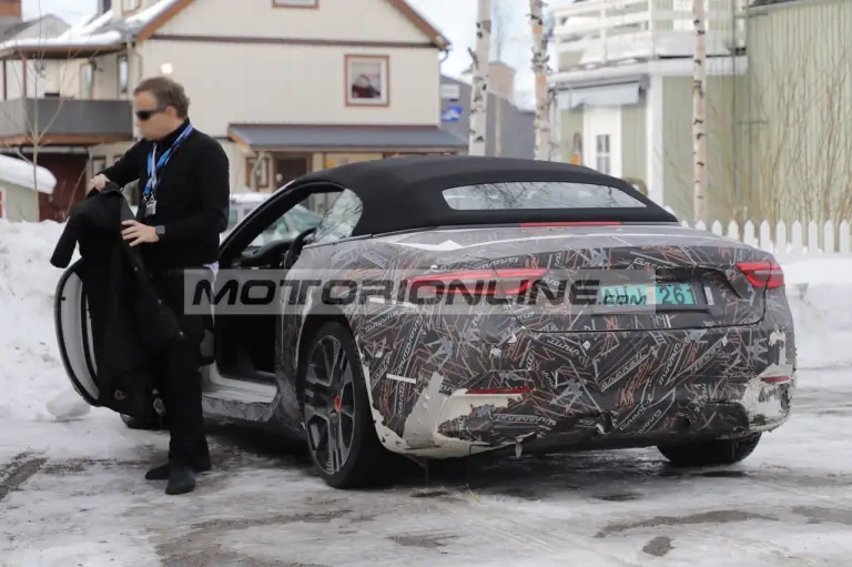 Maserati GranCabrio Folgore - Foto spia 2-3-2023 - 15
