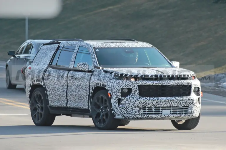 Chevrolet Traverse 2024 - Foto Spia 03-03-2023 - 3