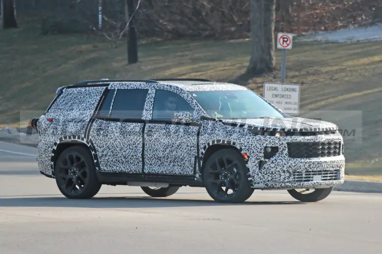 Chevrolet Traverse 2024 - Foto Spia 03-03-2023 - 1