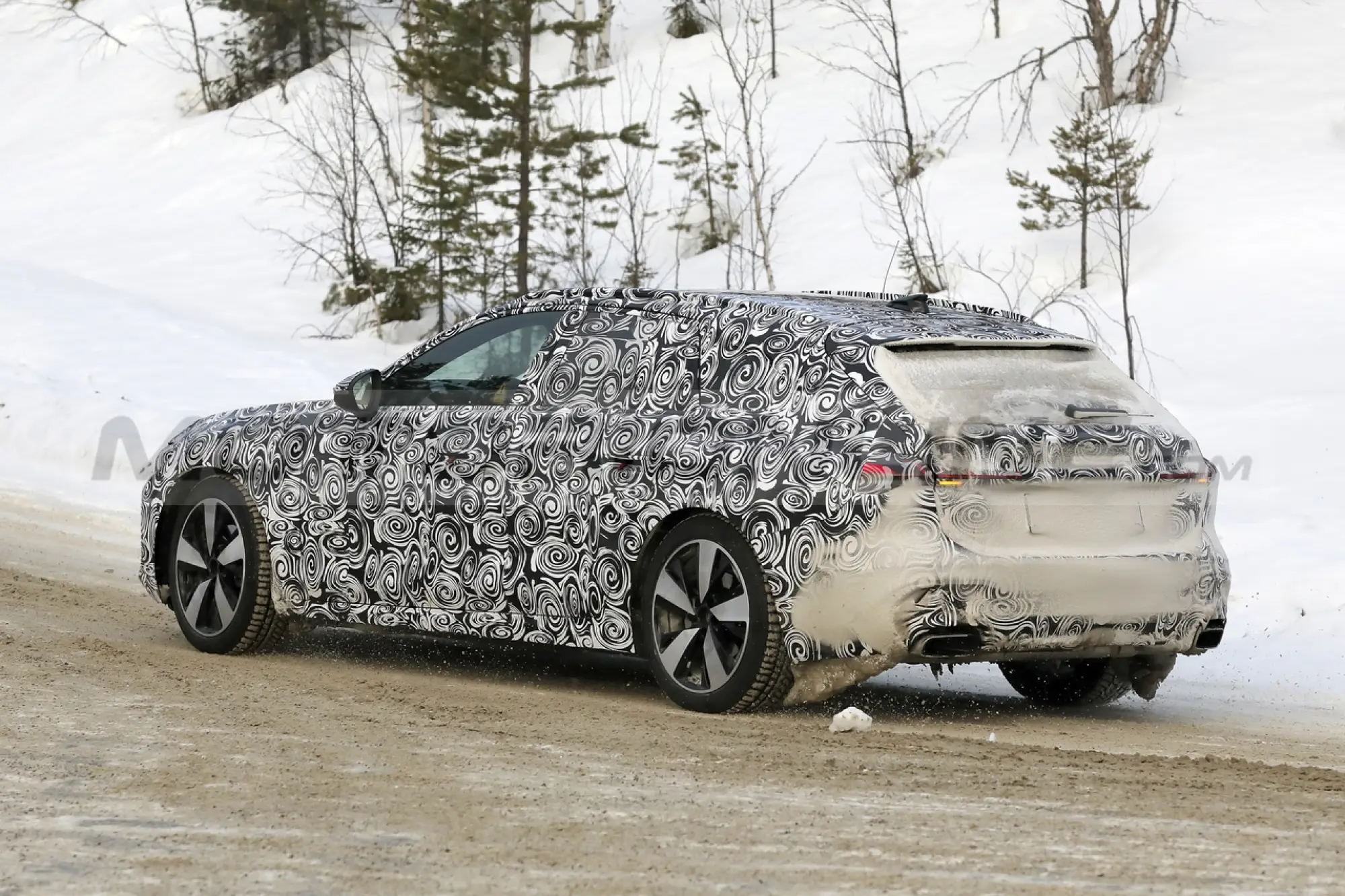 Audi A4 Avant 2024 - Foto Spia 06-03-2023 - 6