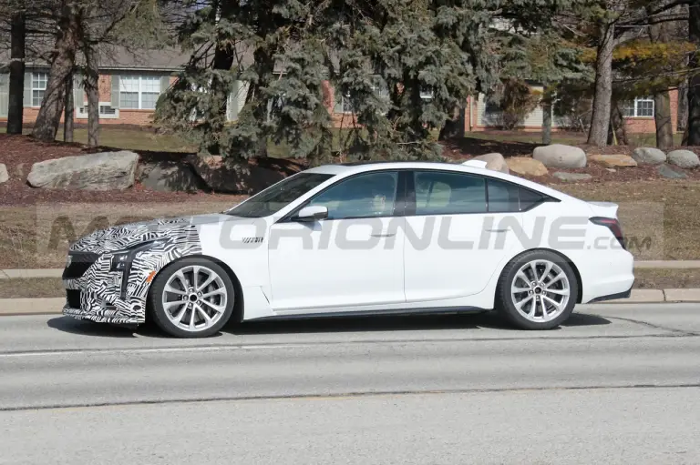 Cadillac CT5-V Blackwing 2024 - Foto Spia 07-03-2023 - 7