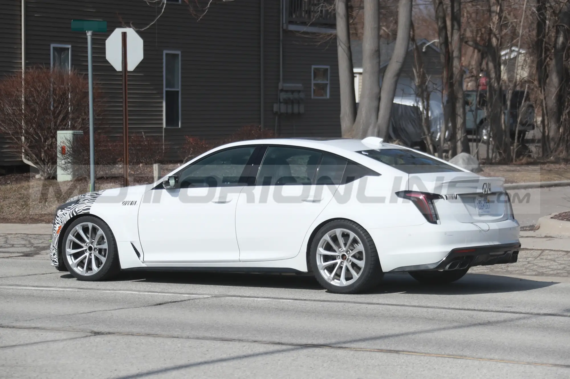 Cadillac CT5-V Blackwing 2024 - Foto Spia 07-03-2023 - 8