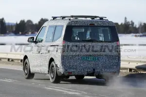 Ford Tourneo Courier 2024 - Foto Spia 08-03-2023