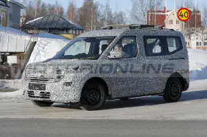 Ford Tourneo Courier 2024 - Foto Spia 08-03-2023