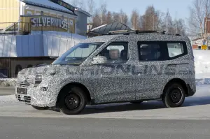 Ford Tourneo Courier 2024 - Foto Spia 08-03-2023