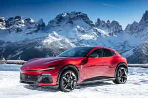 Ferrari Purosangue - Prova su strada