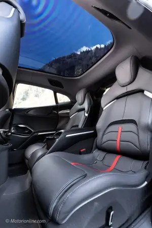 Ferrari Purosangue - Prova su strada