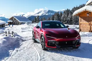 Ferrari Purosangue - Prova su strada