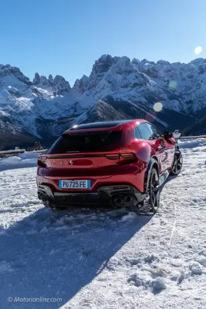 Ferrari Purosangue - Prova su strada