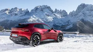 Ferrari Purosangue - Prova su strada