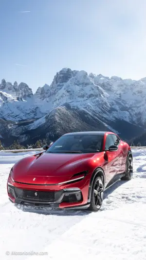 Ferrari Purosangue - Prova su strada