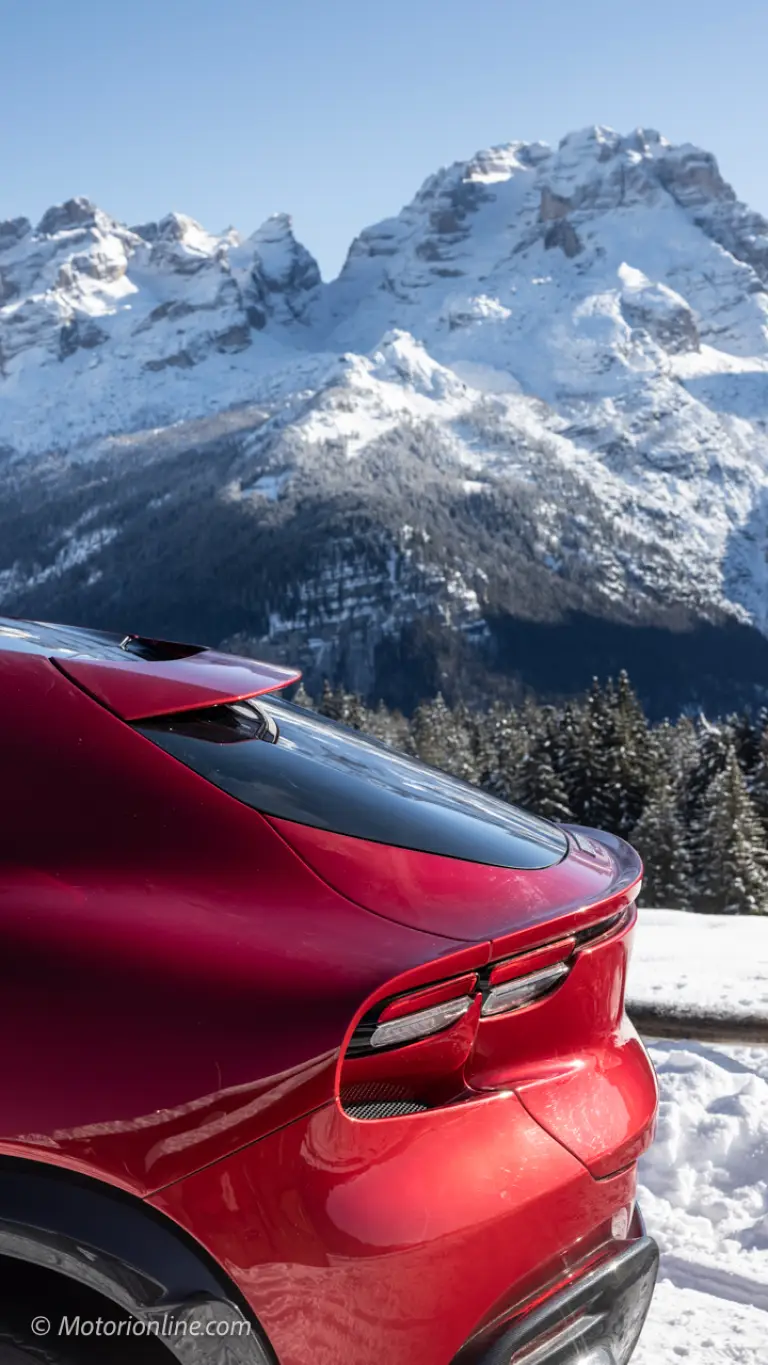Ferrari Purosangue - Prova su strada - 40