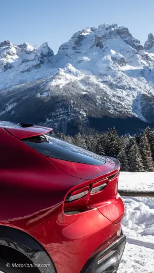 Ferrari Purosangue - Prova su strada