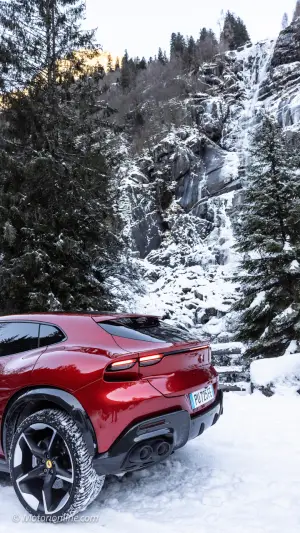 Ferrari Purosangue - Prova su strada