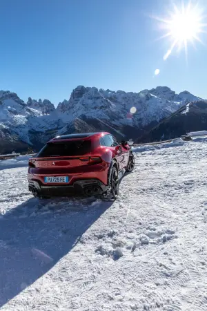 Ferrari Purosangue - Prova su strada