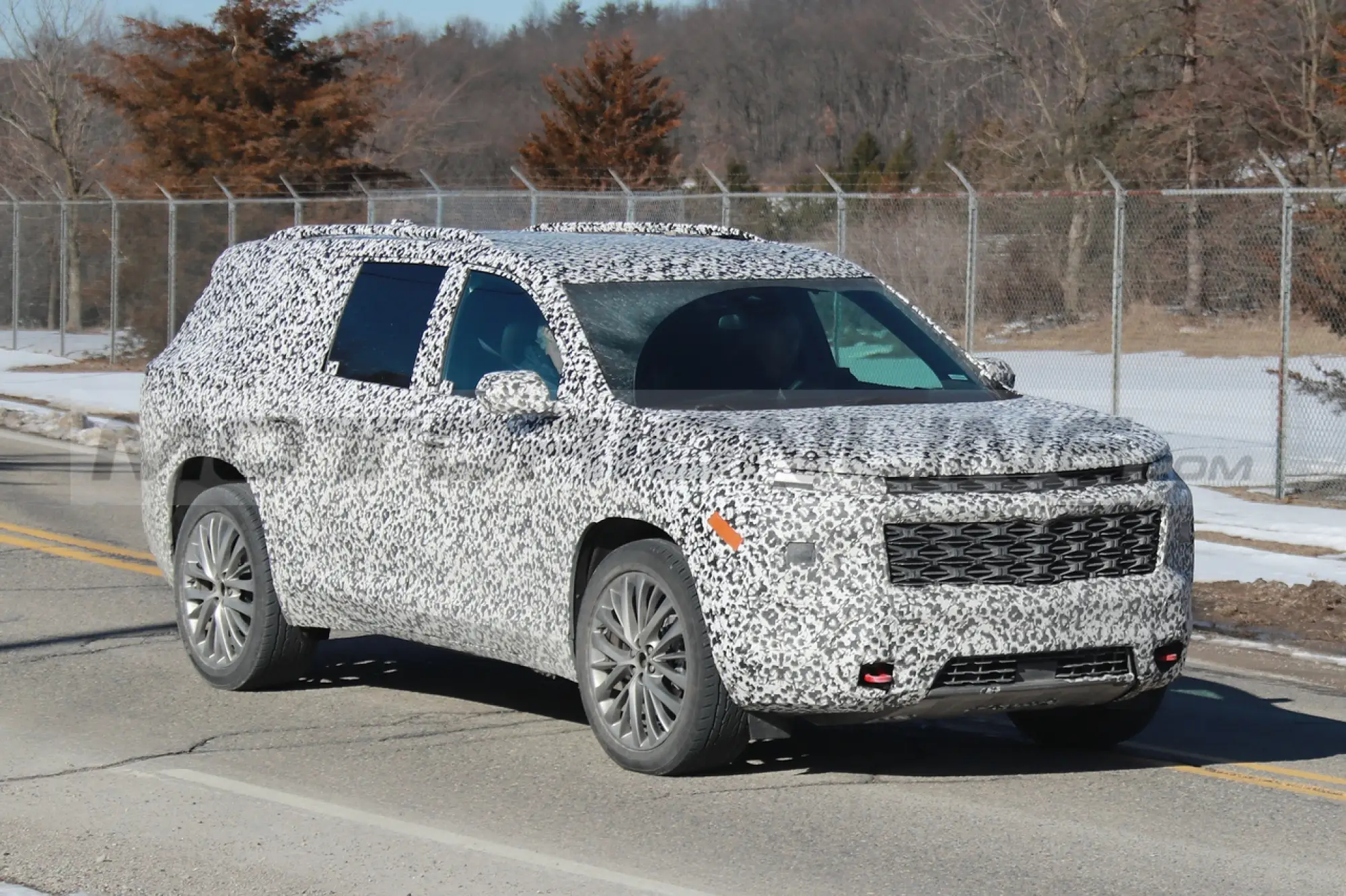Chevrolet Traverse Activ 2024 - Foto Spia 09-03-2023 - 3