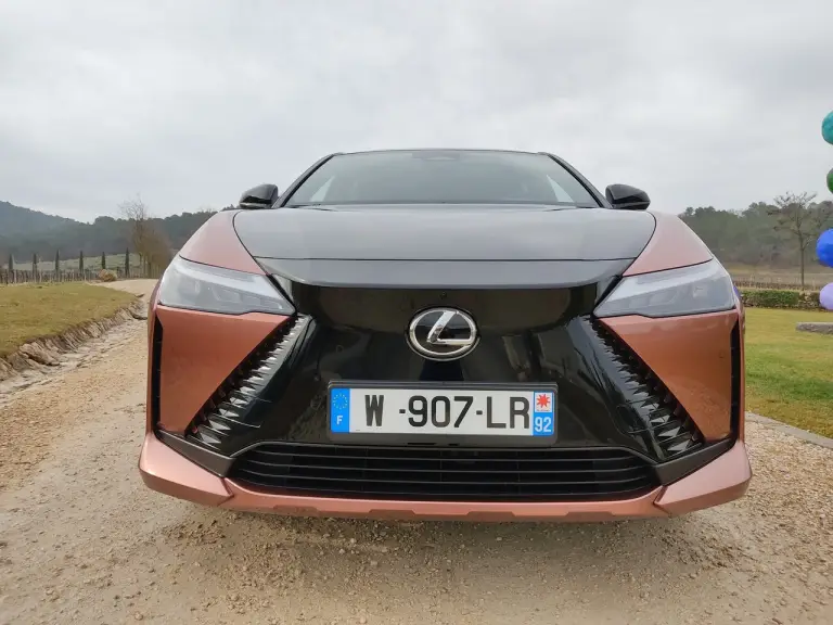 Lexus RZ 450e - Prova Aix en Provence - 6