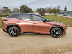 Lexus RZ 450e - Prova Aix en Provence