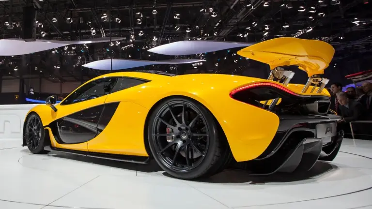 McLaren P1 - 10 anni - 4