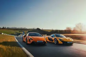 McLaren P1 - 10 anni - 7