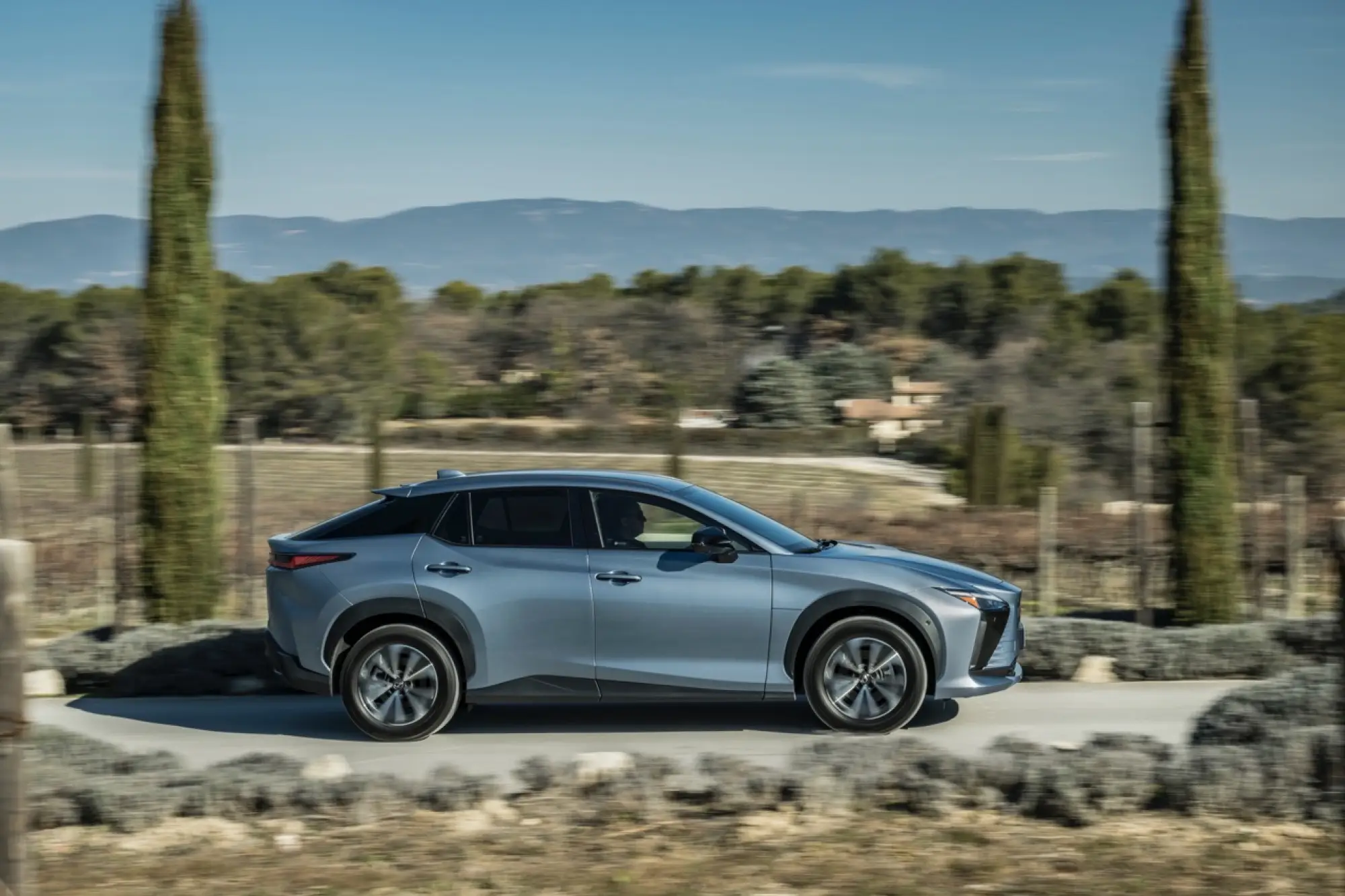 Lexus RZ 450e - Foto ufficiali - 12