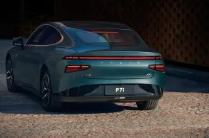 XPeng P7i