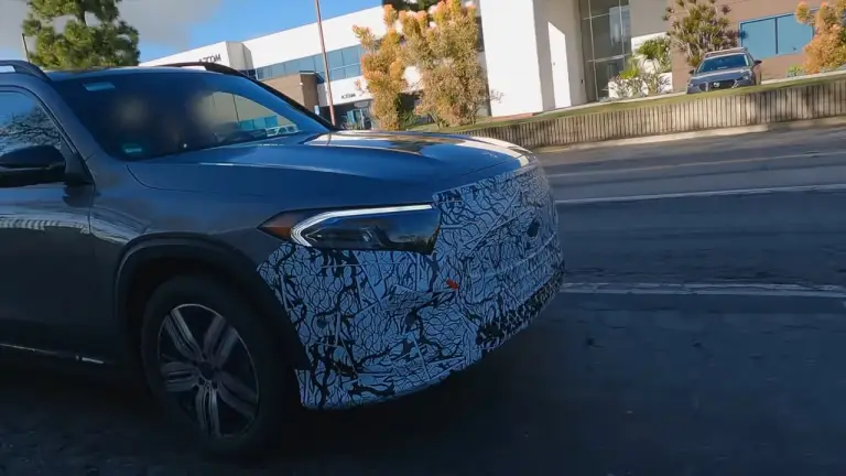 Mercedes EQB 2024 prototipi - 6