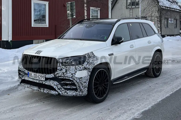 Mercedes-AMG GLS 63 2024 - Foto Spia 13-03-2023 - 5