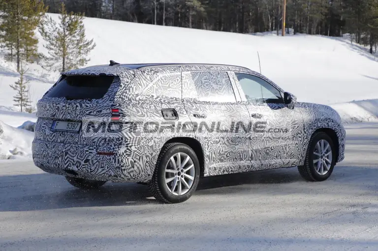 Skoda Kodiaq - Foto spia 15-3-2023 - 7