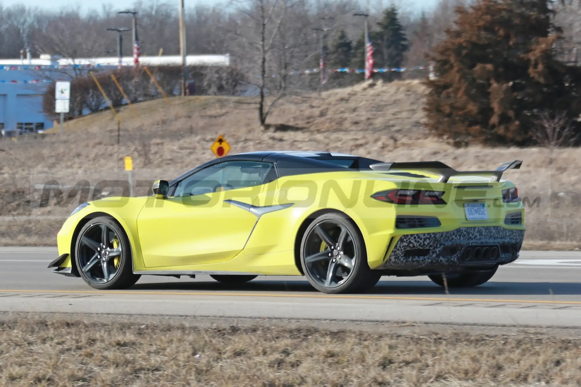 Chevrolet Corvette Z06 C8 - Foto Spia 18-03-2023 - 5