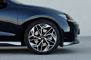 Hyundai Ioniq 6 - Primo contatto