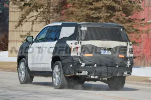 Chevrolet Tahoe High Country 2024 - Foto Spia 22-03-2023